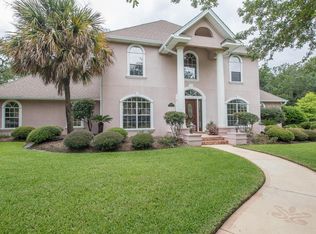 1623 Gallery St, Pascagoula, MS 39581