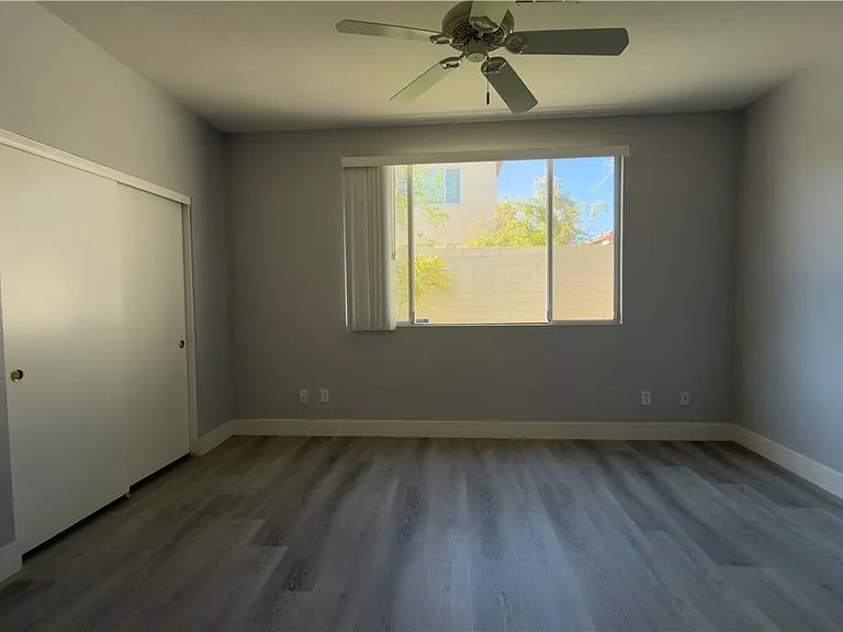 9842 W Mesa Vista Ave — Photo 29