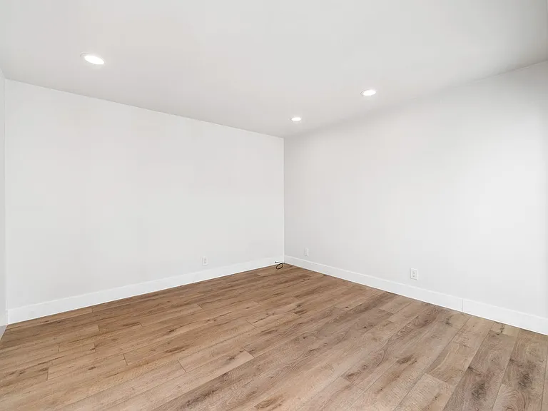 1609 Anita Ln — Photo 19