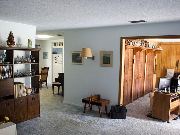 3rd image of 1030 S Tower Ln