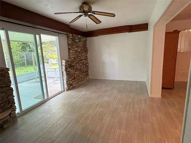 164 Pinewood Ave — Photo 21
