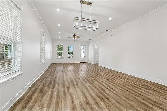 3 bed, 2.0 bath, 1692 sqft, $2,700 — Photo 4