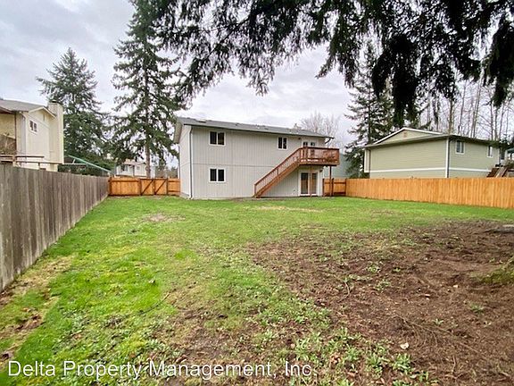 2nd image of 10504 52nd Ave NE