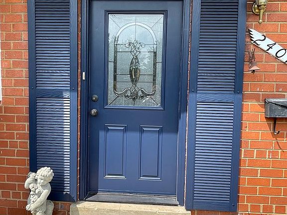 4th image of 2407 Hayden Dr