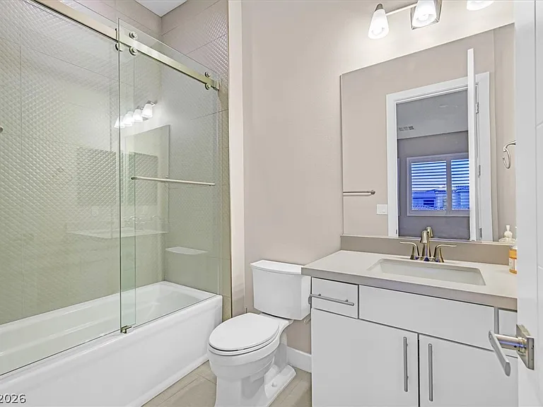 65 Garibaldi Way — Photo 46