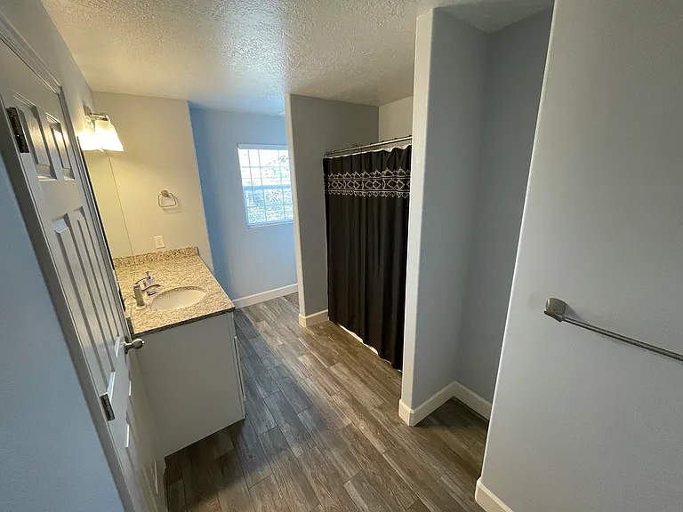 1805 E American Way — Photo 12