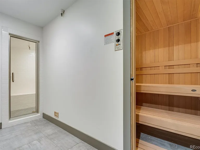 1313 N Williams St #501-1 — Photo 4