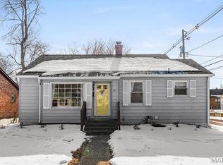 14 N 41st St, Belleville, IL 62226