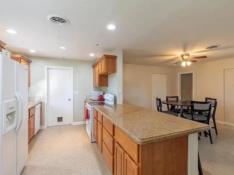 13529 E Citrus Dr — Photo 24