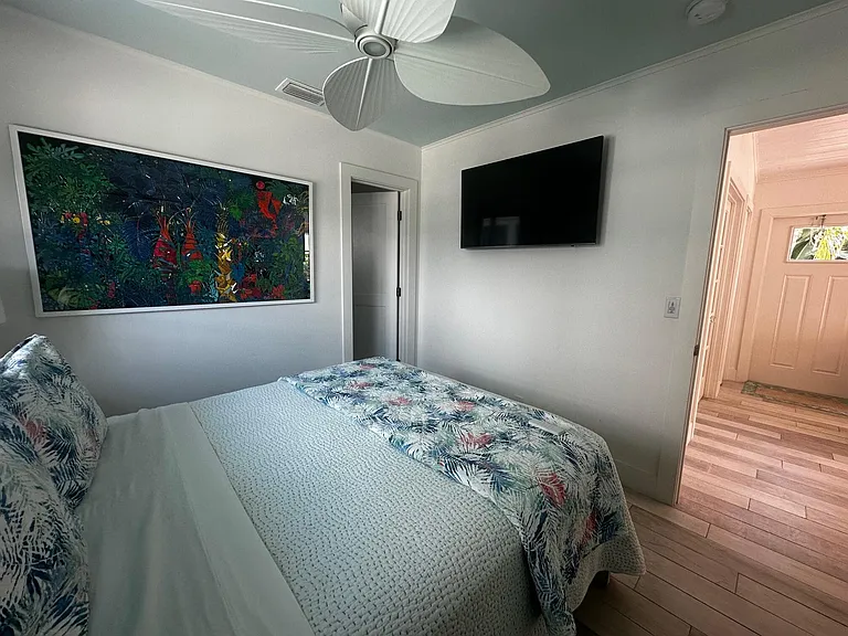 323 NE 7th Ave #B — Photo 10