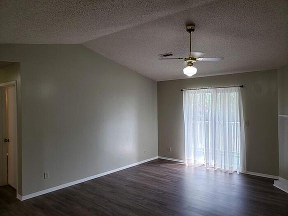 3rd image of 6616 Willow Pointe Dr NW #D-1