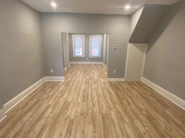 112 N Redfield St, Philadelphia, PA 19139