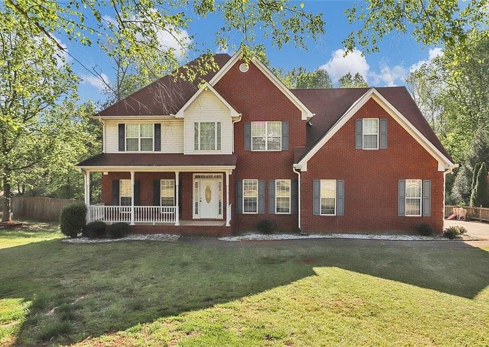 1st image of 610 Brookgreen Pl