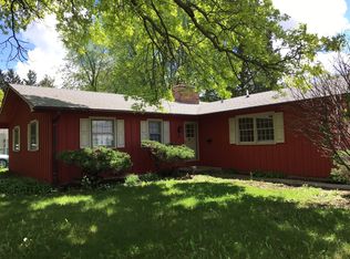 2 Pheasant Run, Dekalb, IL 60115