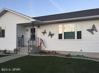 2701 Fernando Dr, Great Falls, MT 59404