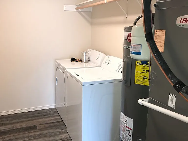 613 S Locust Ln #A — Photo 13