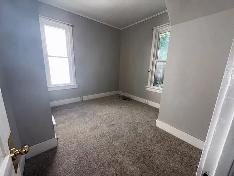 1601 W Ayres Ave — Photo 10