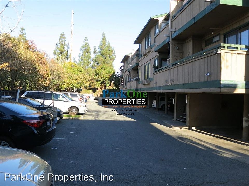 2nd image of 2065 Riley Ct APT 6