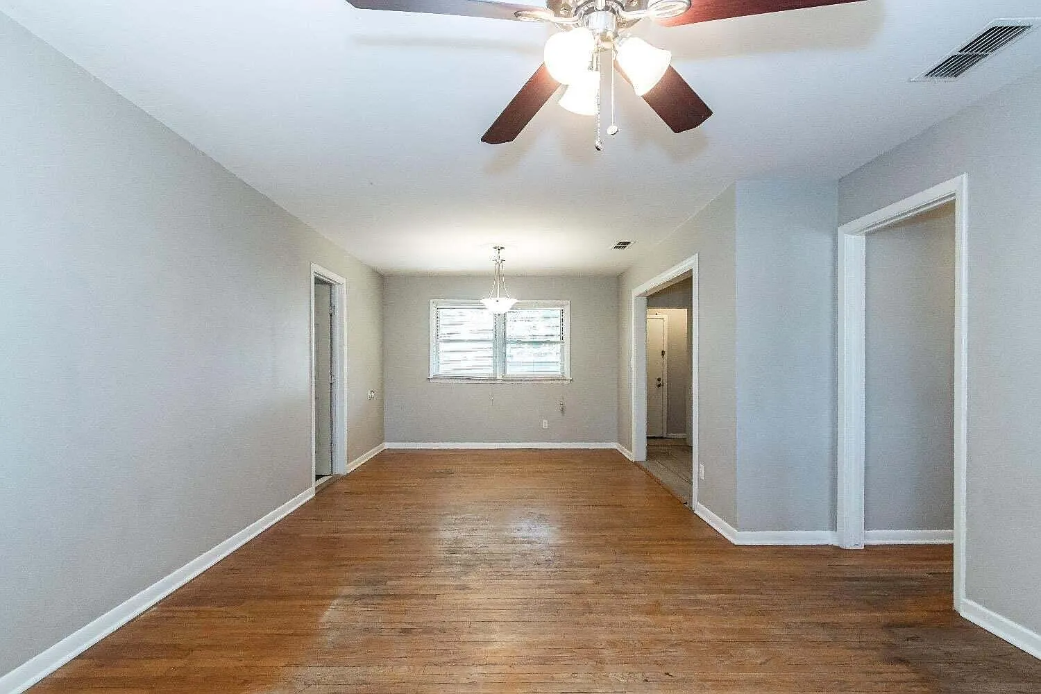 4 bed, 2.0 bath, 1634 sqft, $1,650 — Photo 3