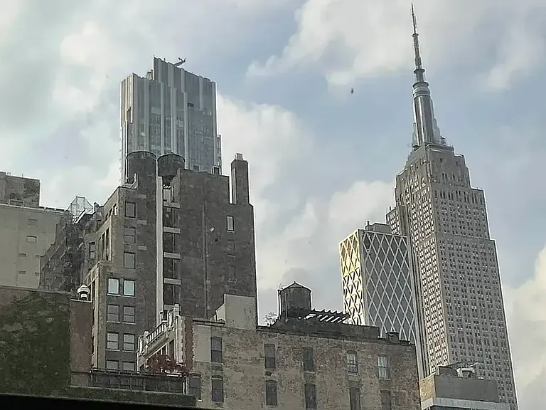 129 Lexington Ave #5 — Photo 9