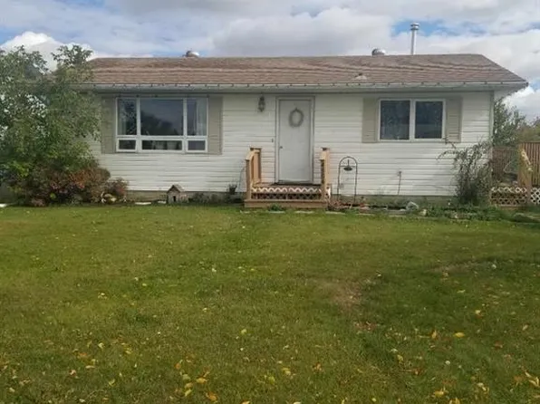 4904 W 52nd St, Grimshaw, AB T0H 1W0