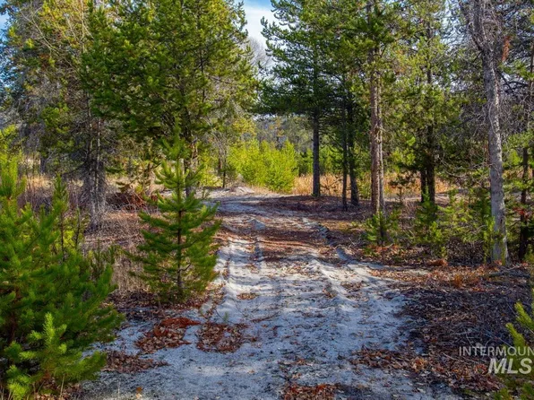 Warner Drive Block Lot 14-2, Cascade, ID 83611