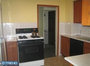 101 Hickory Ln, Bryn Mawr, PA 19010