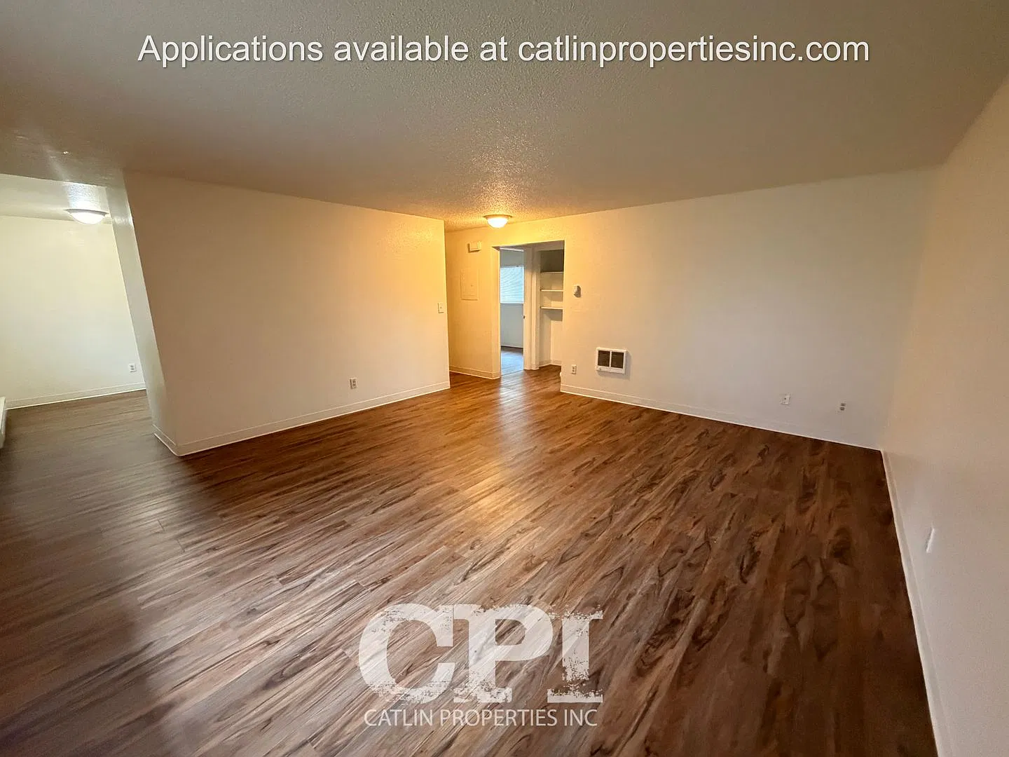 3125 Dover St-Apartment - Multi - Family — Photo 4