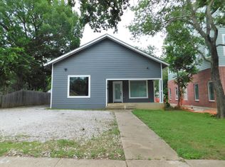 1422 N Locust St, Denton, TX 76201