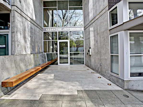 1234 SW 18th Ave APT 311, Portland, OR 97205