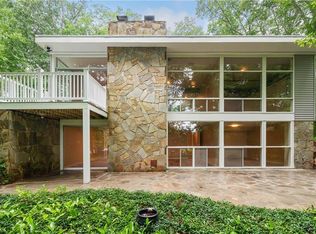 321 Rockland Rd, Scituate, RI 02857