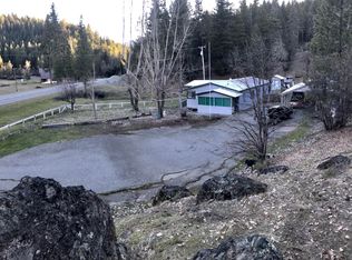 13650 Van Duzen Rd, Bridgeville, CA 95526