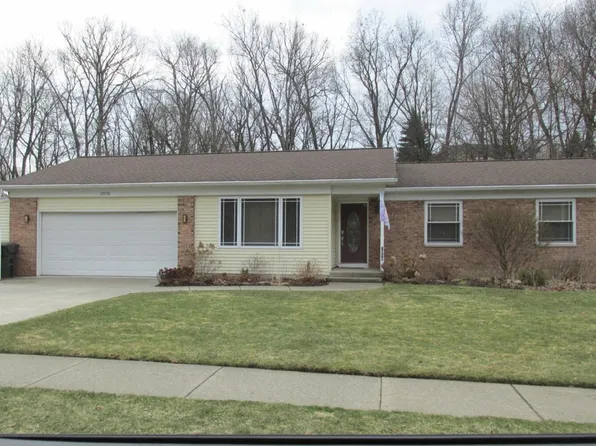 2978 Manitou Dr NE, Grand Rapids, MI 49525