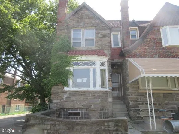 7499 Briar Rd, Philadelphia, PA 19138