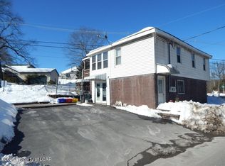 695 Main Rd, Dallas, PA 18612