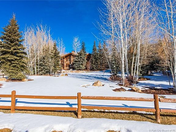 4th image of 2700 Telemark Dr #27