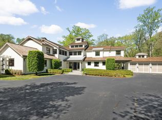 1580 Ponus Rdg, New Canaan, CT 06840
