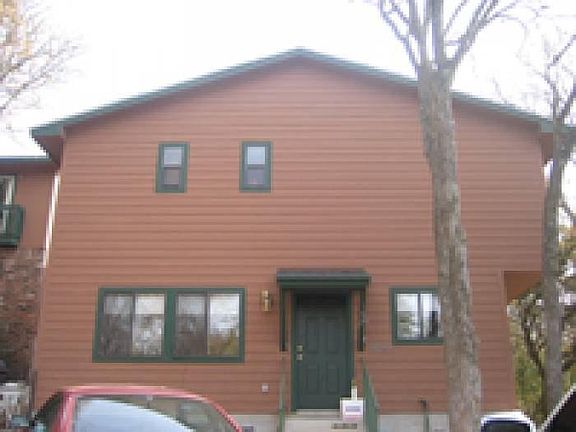 2nd image of 1013/1015 Marlton St