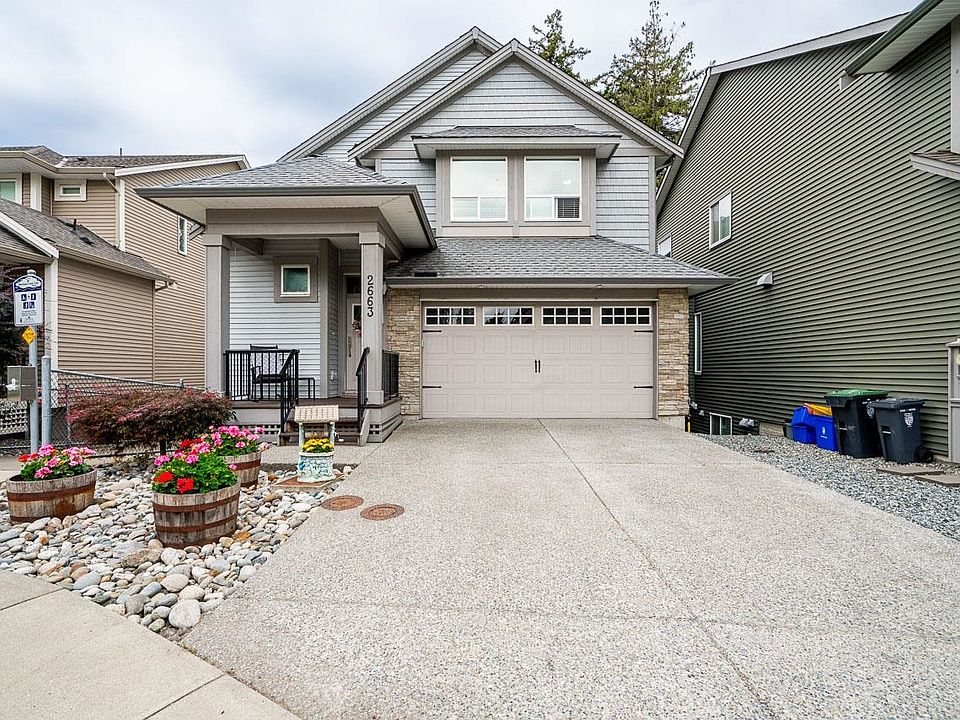 1st image of 2663 275a St