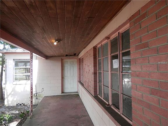 3rd image of 1101 W 20th St