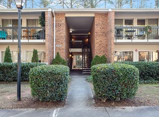 4715 Edwards Mill Rd APT B, Raleigh, NC 27612