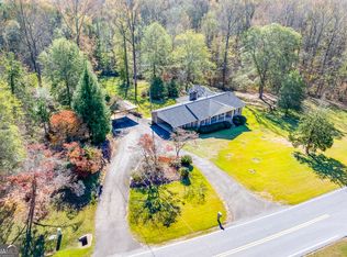 1174 Hospital Rd, Commerce, GA 30529