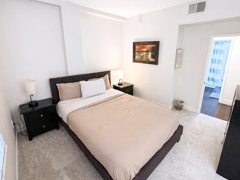 10740 Wilshire Blvd #127 — Photo 6