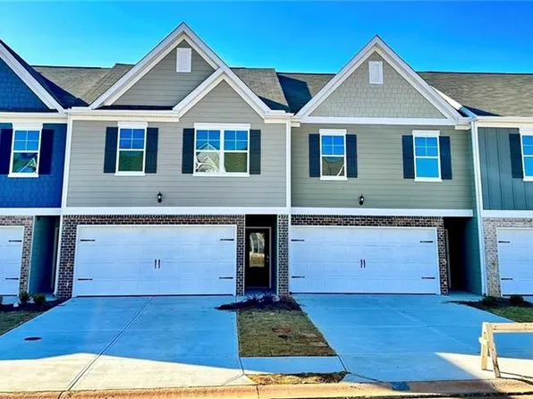 11629 Mendenhall Ct, Hampton, GA 30228