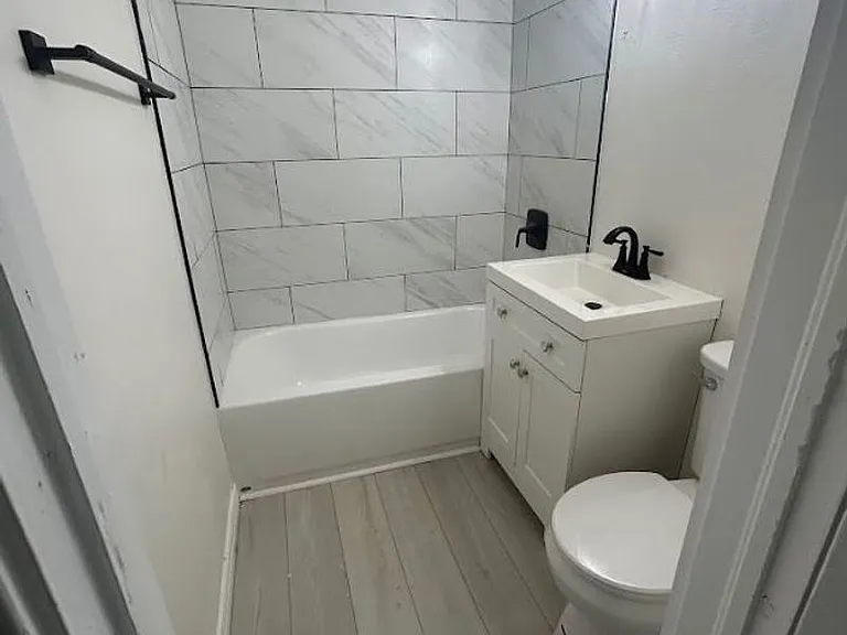 4301 N Wall St — Photo 1