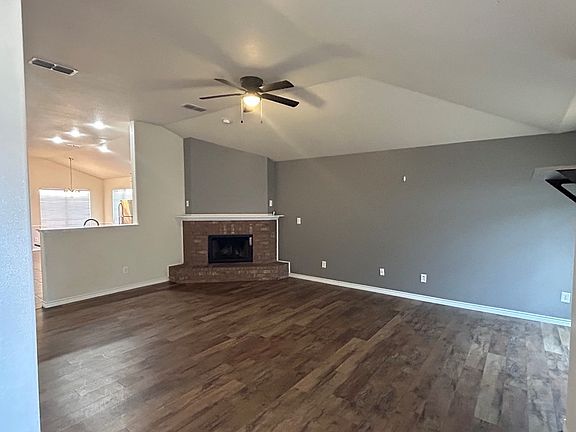2nd image of 9207 Hawthorne Ct