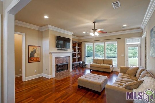 3rd image of 11500 Pleasant Knoll Dr