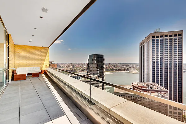 Rented by Cooper & Cooper Real Estate | media 11