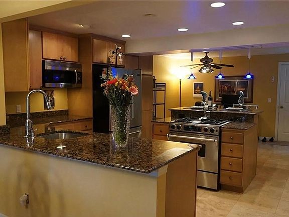 2nd image of 2727 174th Ave NE #A