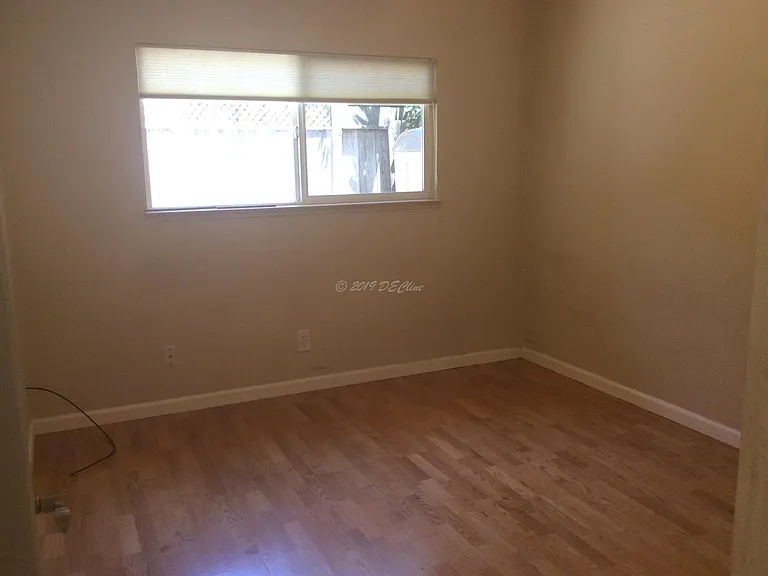 308 Errett Cir — Photo 9
